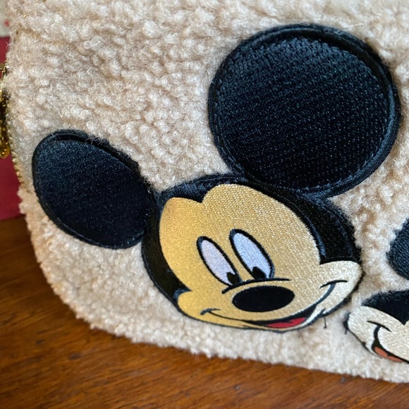 RETIRED SCL x Fable Sherpa Backpack - Picture 4 of 8